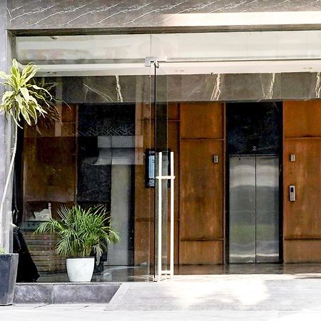 Super Townhouse Pbg Mall Vashi Turambhe Екстериор снимка